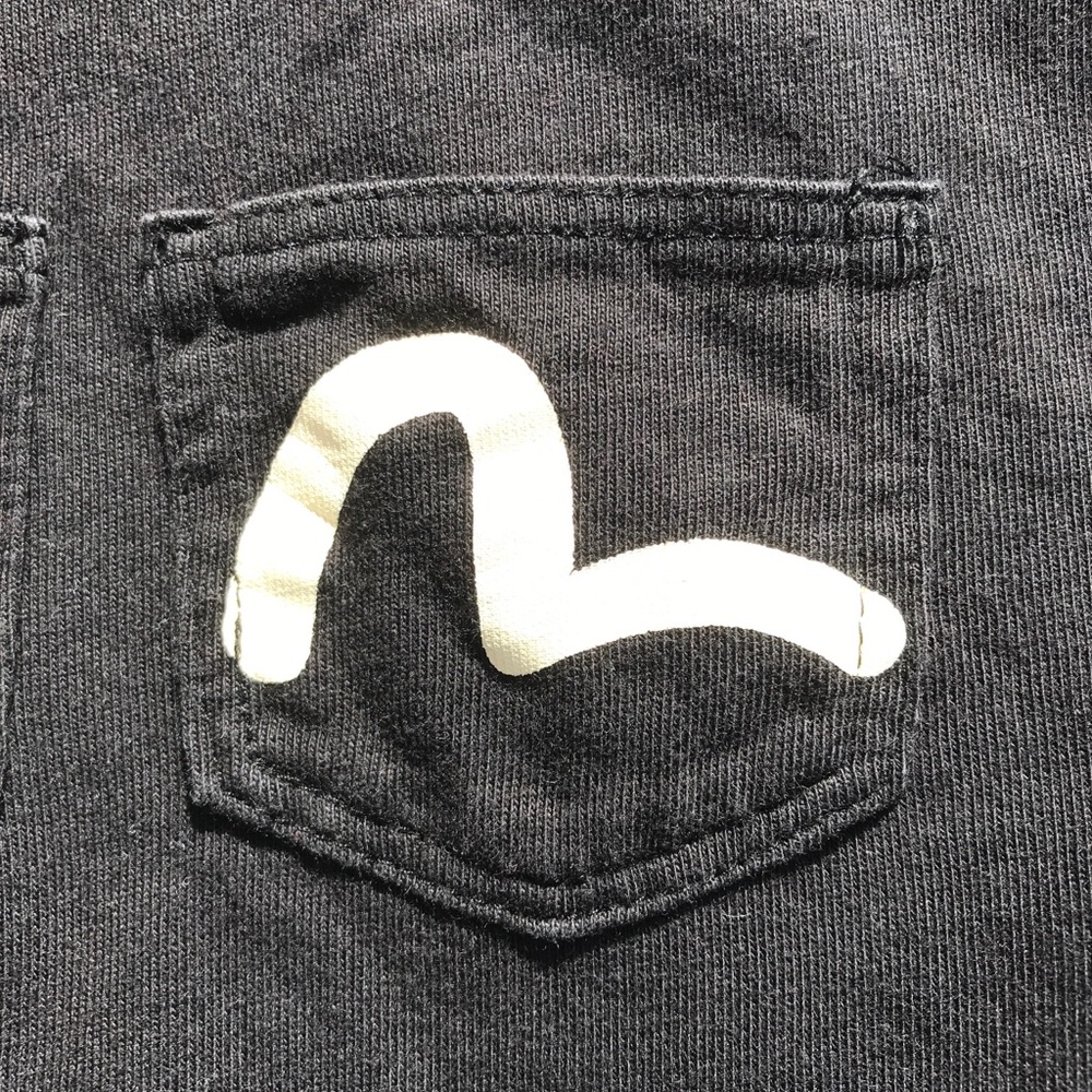 Meet your Posher, blackpockettee